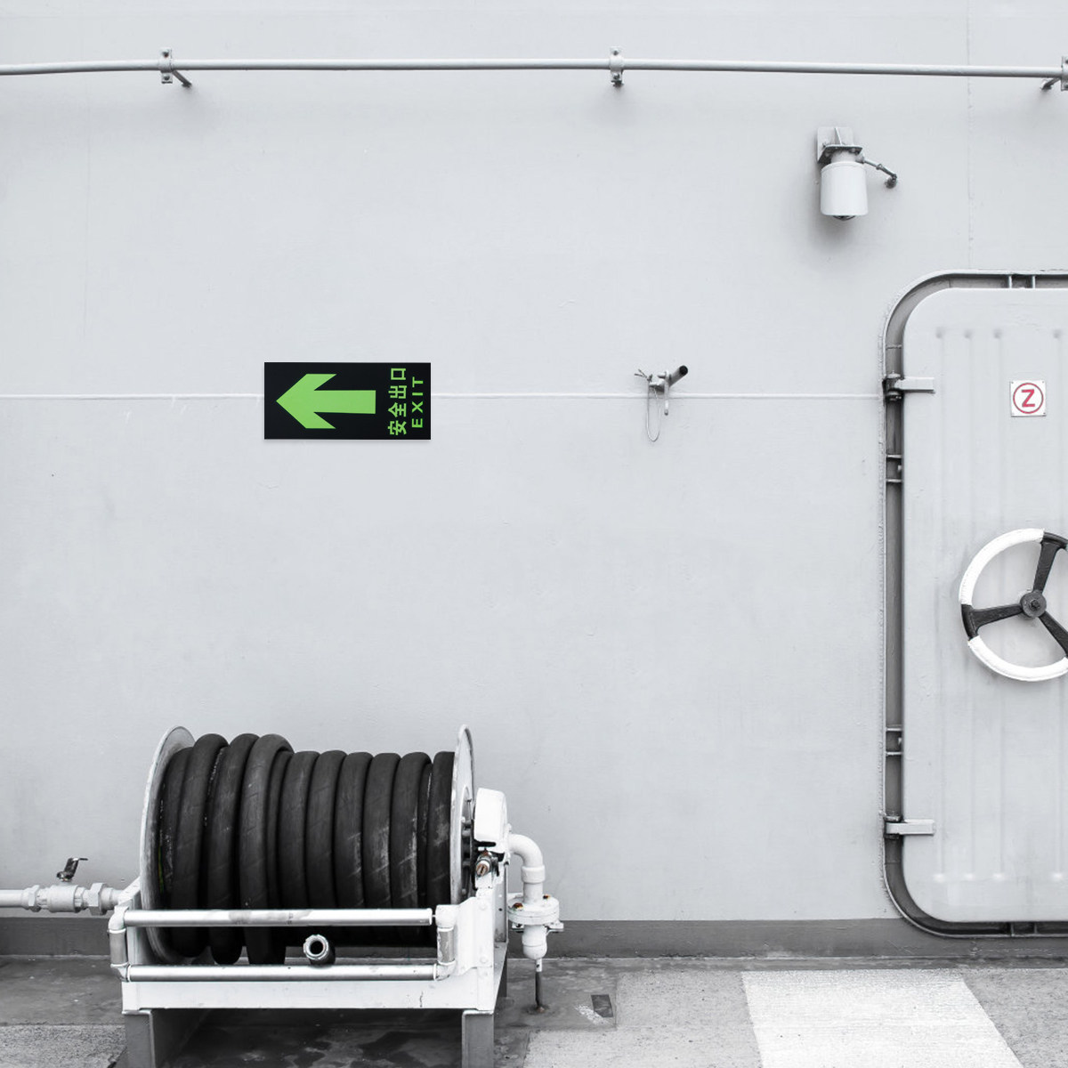 Autocollant mural lumineux de  - Emergency Exit Sign avis et prix