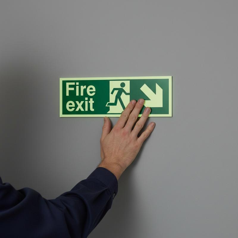 1 feuille d'autocollants lumin - Emergency Exit Sign avis et prix